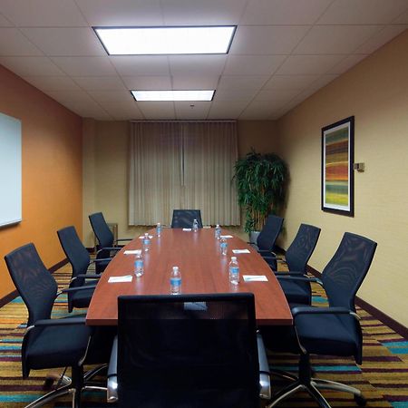 Fairfield Inn & Suites By Marriott Newark Liberty International Airport Экстерьер фото